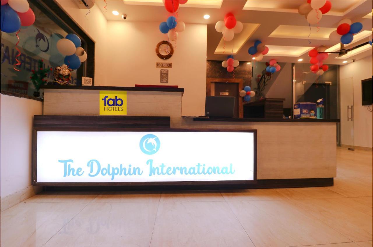 Hotel Fabexpress Dolphin International Near Delhi Airport Nuova Delhi Esterno foto